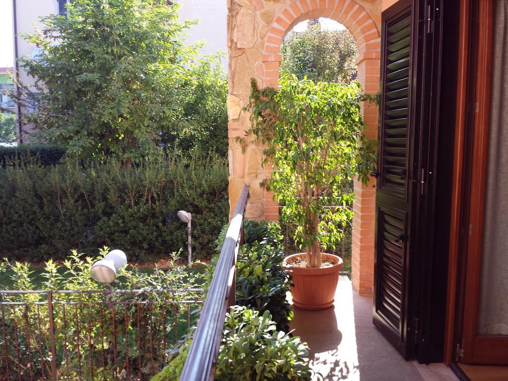 Garden B&B Arezzo Exteriör bild
